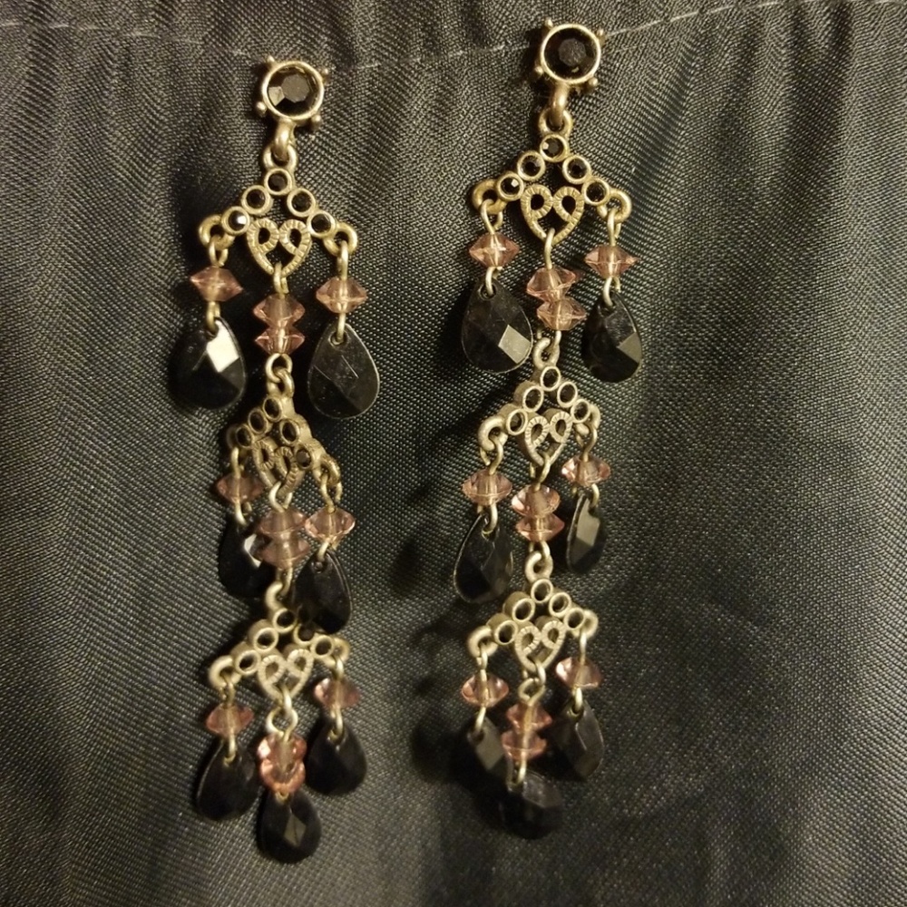 Chandelier earrings